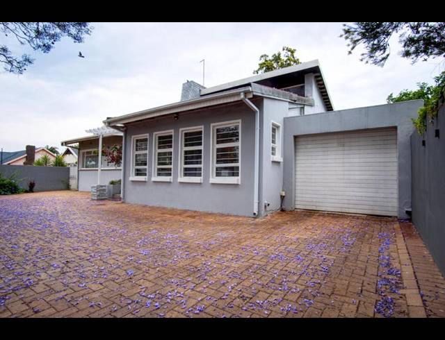 3 BEDROOM HOUSE FOR SALE IN MONTGOMERY PARK